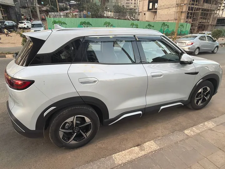 2024 BYD Yuan UP Electric SUV – photo 3