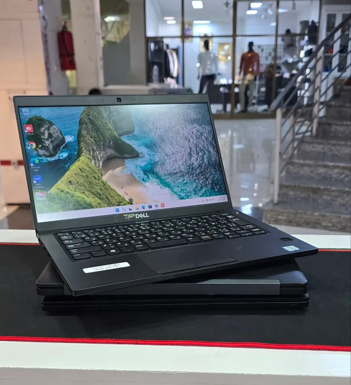Dell Latitude 7390 i5 8GB 256GB – photo 4