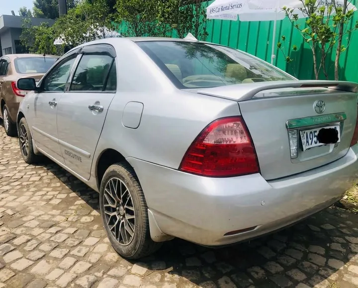 Toyota Corolla 2006 Manual – photo 5