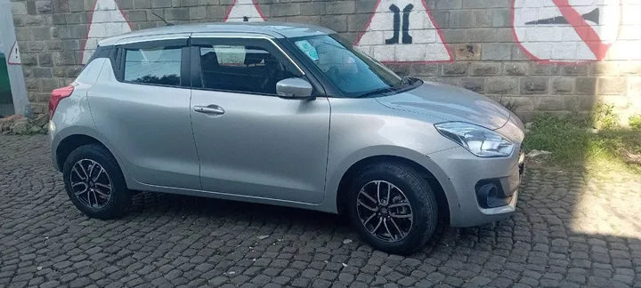 Suzuki Swift 2022 Full Option – photo 3