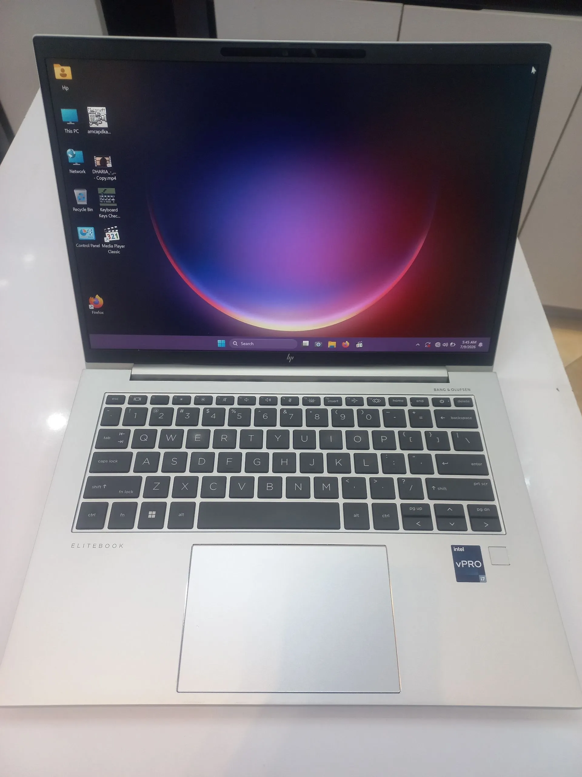 HP EliteBook 840 G10 i7 Laptop – photo 3