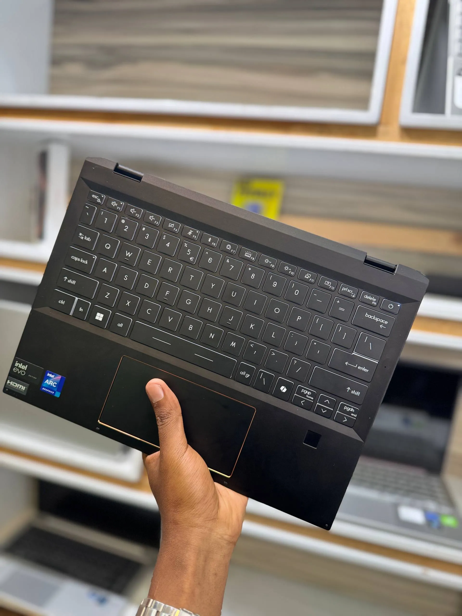 MSI Summit E13 AI Evo Laptop – photo 7