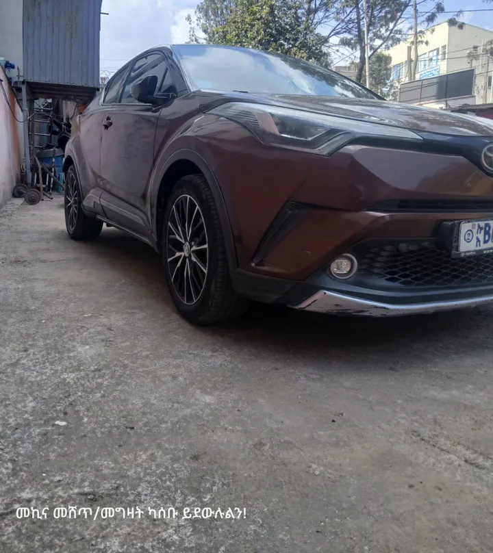Toyota C-HR 2017 1.2T AWD – photo 3