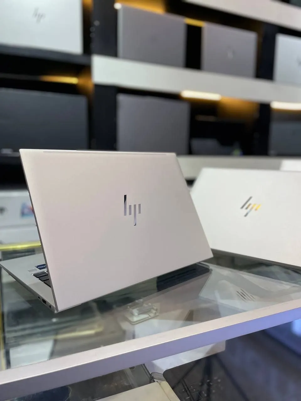 HP EliteBook 1040 i7 12th Gen – photo 4