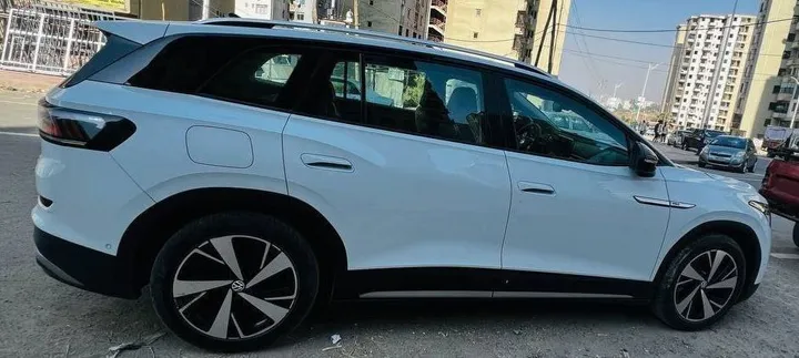 Volkswagen ID.6 Pro Crozz Electric – photo 6