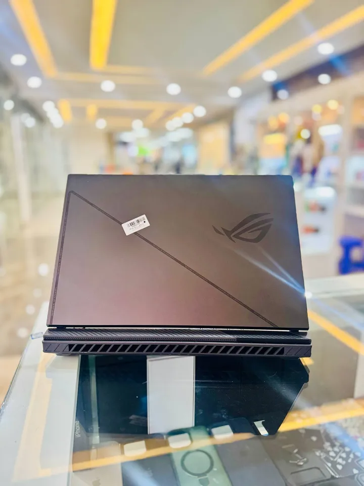 Asus ROG Strix G16 2023 – photo 4