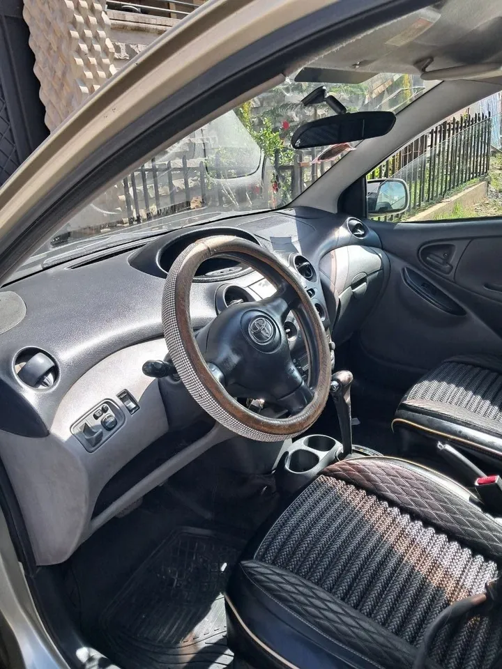 Toyota Vitz 2002 VTZ – photo 5