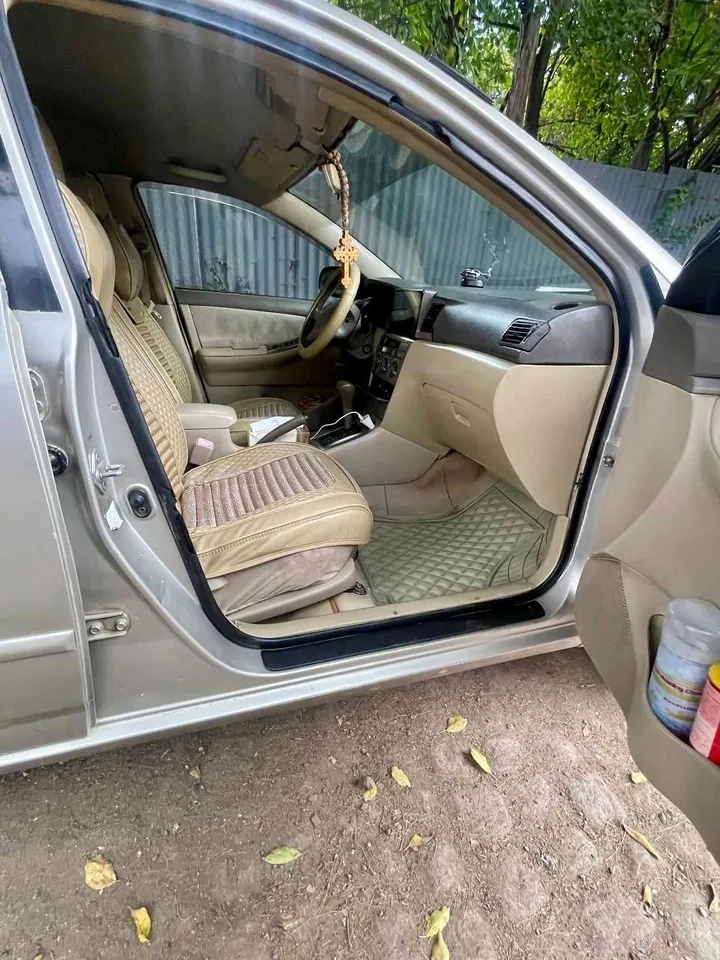 Toyota Corolla 2006 Automatic – photo 3