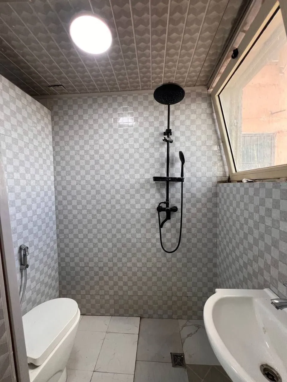 2 Bedroom Condominium Ayat 49 – photo 8