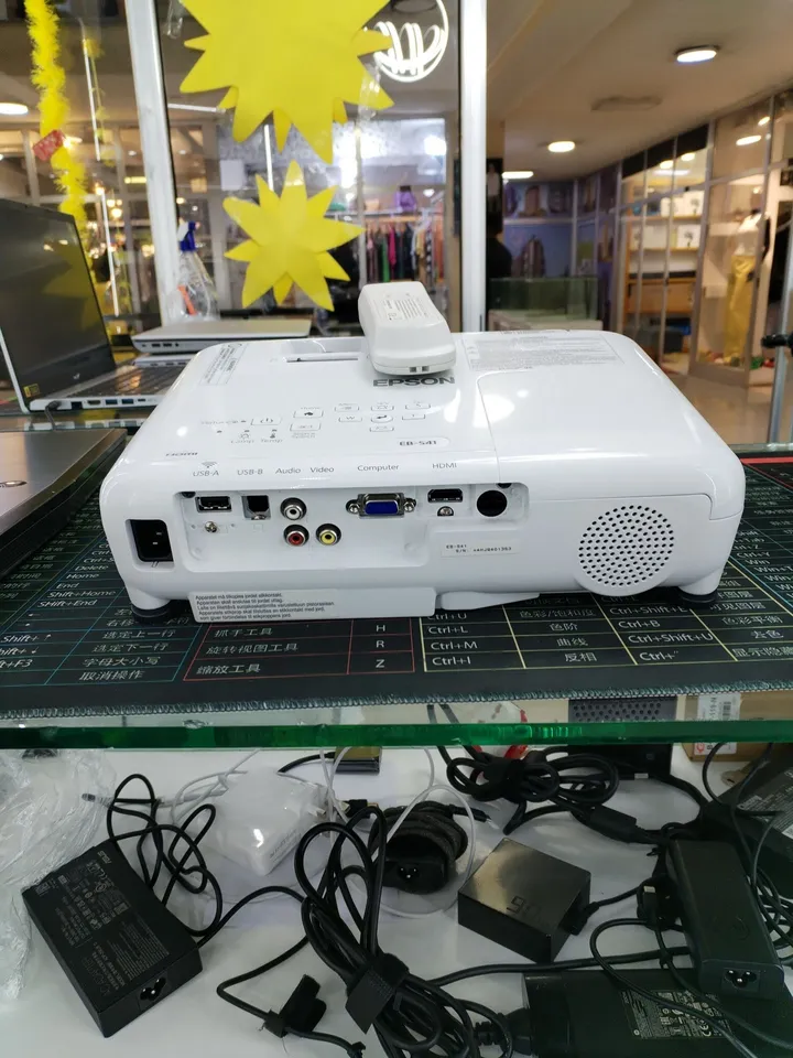Epson EB-S41 Projector – photo 6