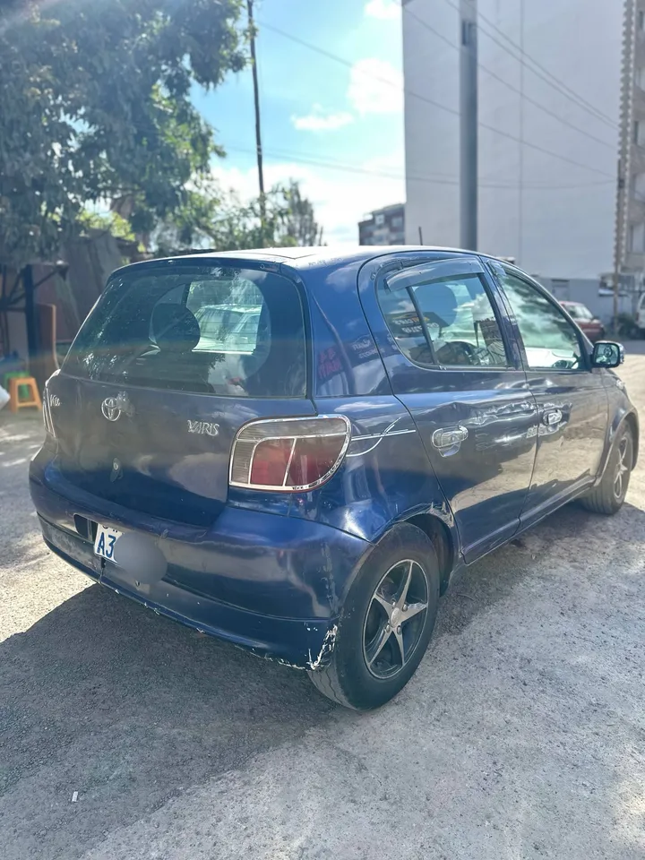 Toyota Vitz 2001 Automatic – photo 4