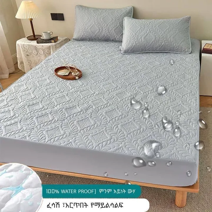 Waterproof Mattress Protector with Pillowcases – photo 3