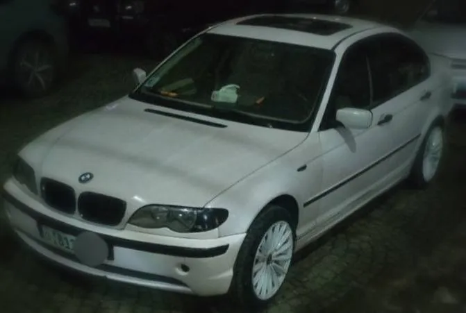 BMW 318i 2001 Automatic 1.8L – photo 4