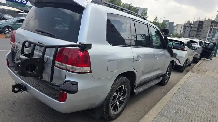Toyota Landcruiser GX V8 2010 – photo 4