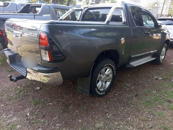 Toyota Hilux Revo 2017 Diesel – photo 3