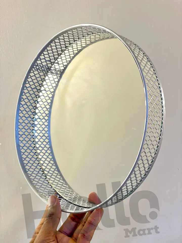 Decorative Round Metal Service Tray – photo 3