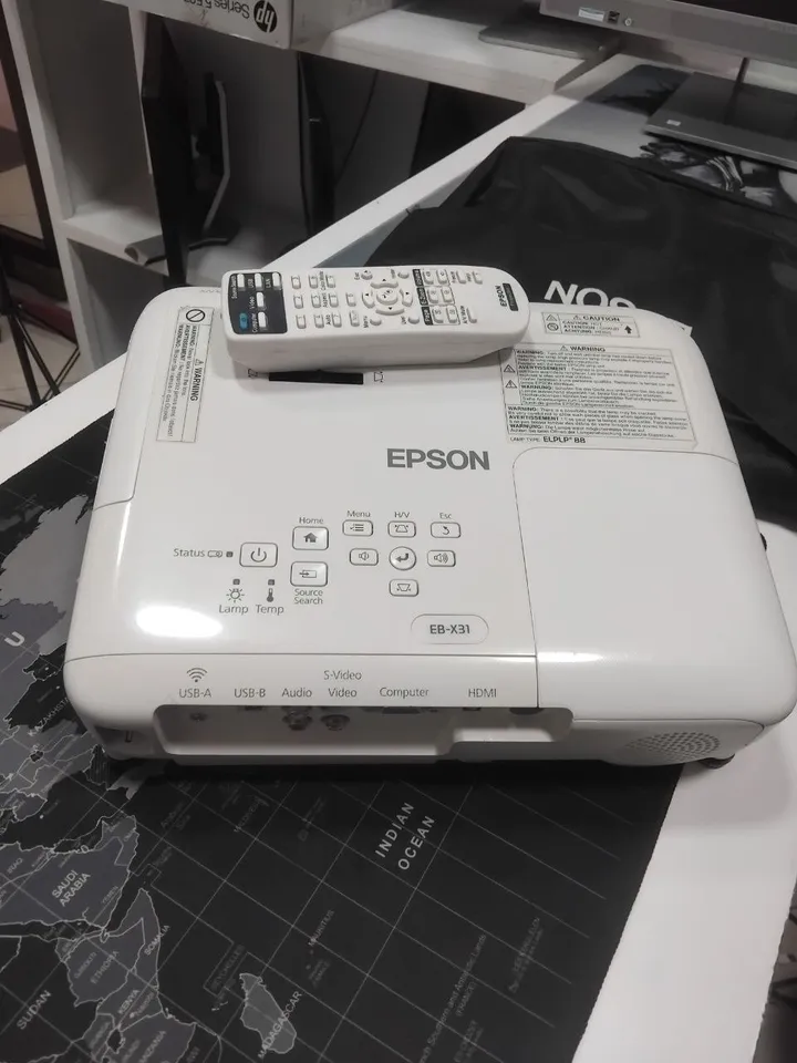 Brand New Epson EB-X31 Projector – photo 7