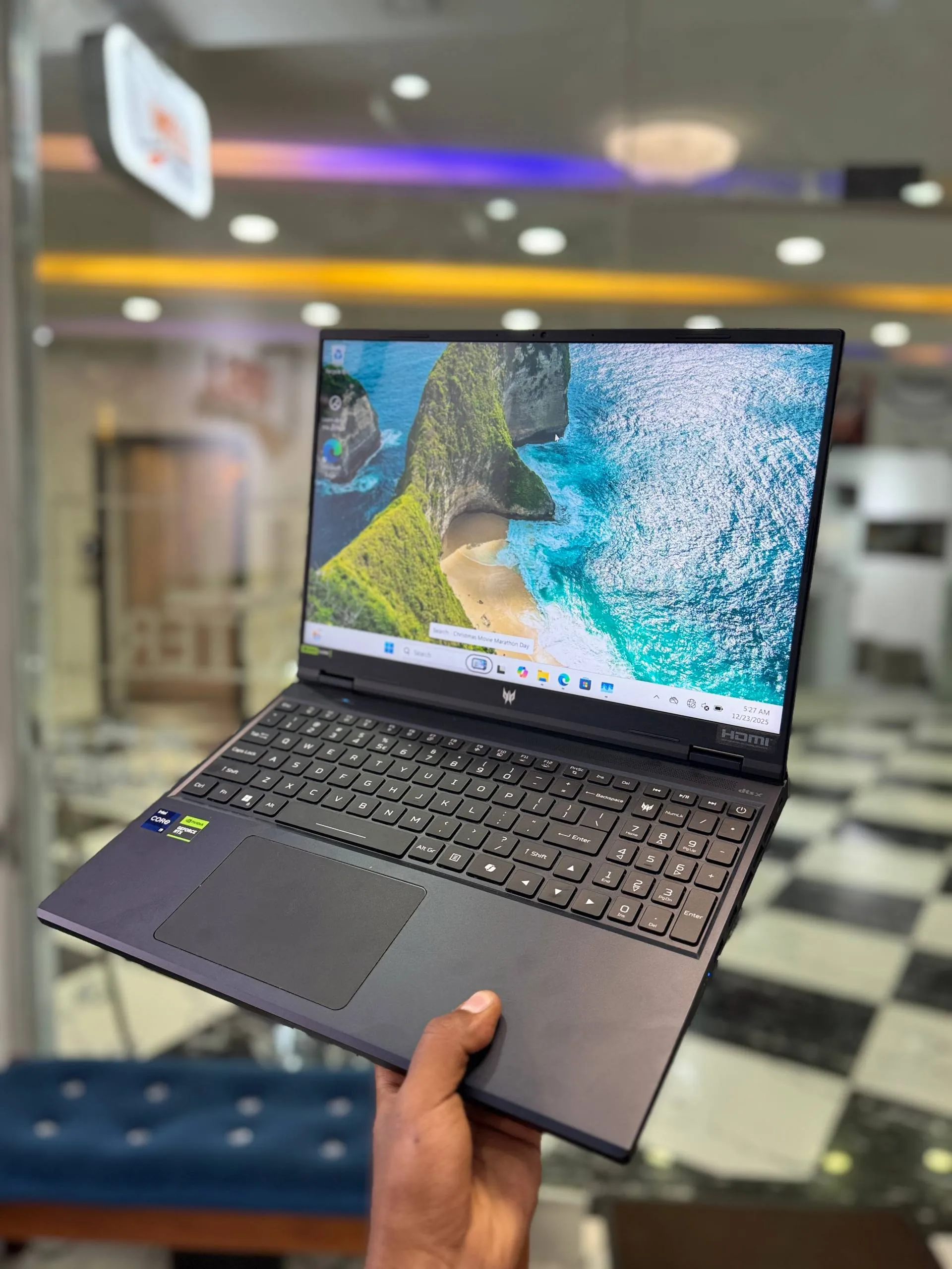 Acer Predator PHN16 RTX 4070 Gaming Laptop – photo 8