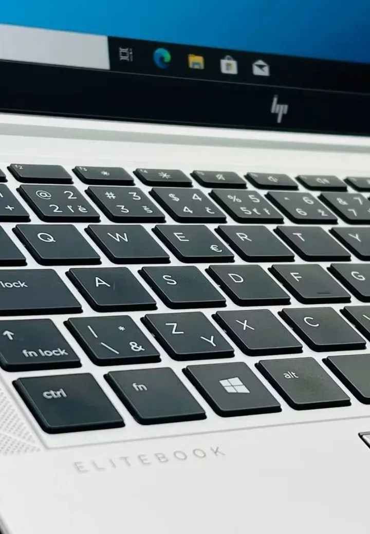 HP EliteBook 840 G7 i5 Laptop – photo 3