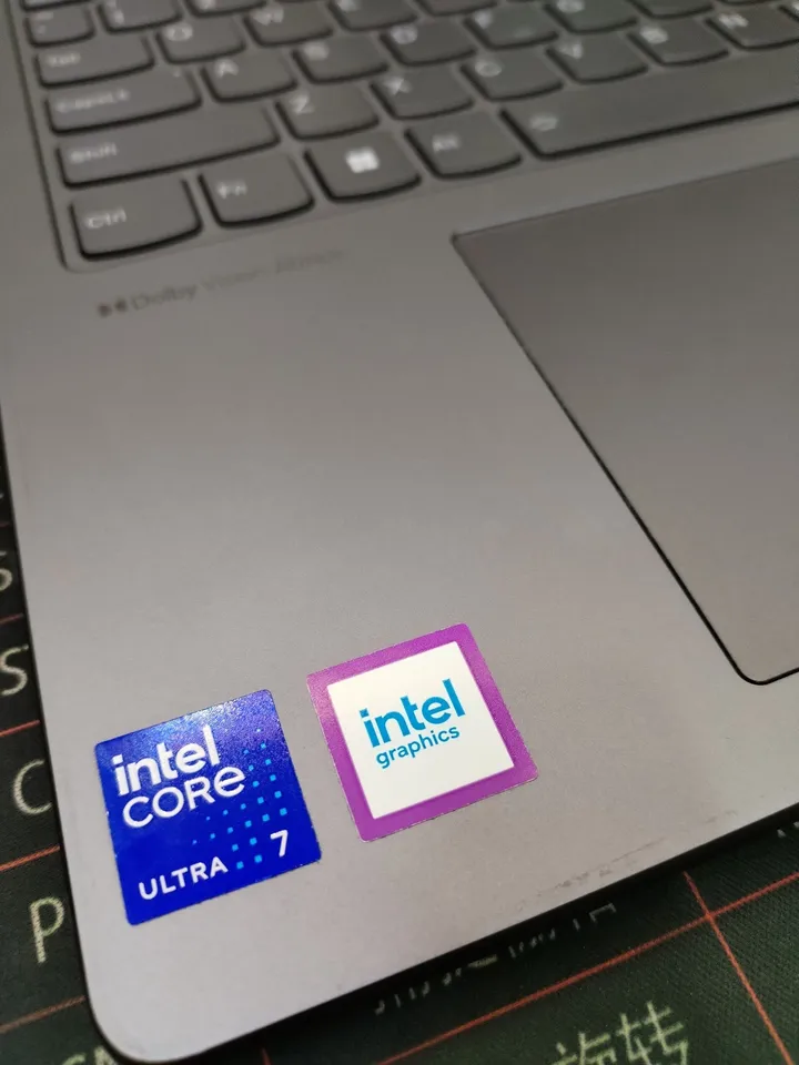 Lenovo Yoga Ultra 7 2-in-1 Laptop – photo 6