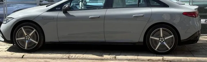 2025 Mercedes-Benz EQE 500 – photo 5