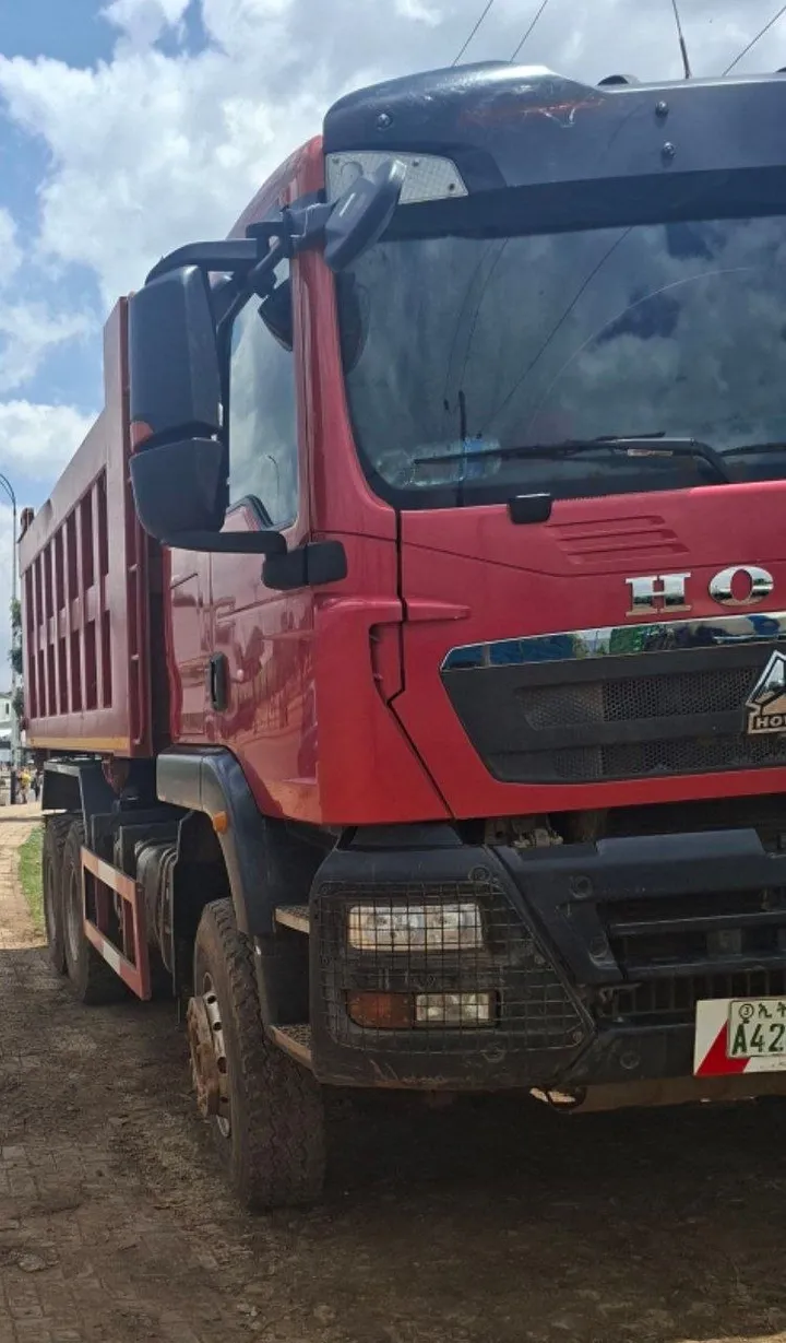 Sinotruk Dump Truck 2025 – photo 4