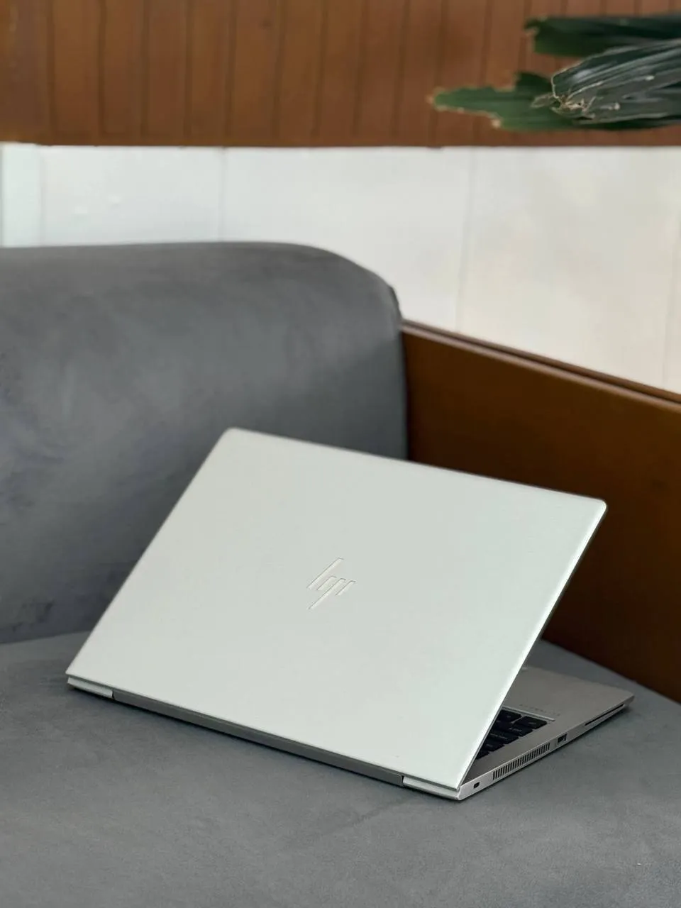 HP EliteBook 840 G5 Laptop – photo 3
