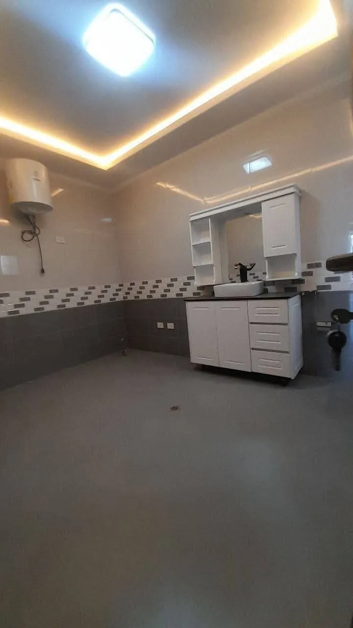 Modern G+3 House in Ayat – photo 4