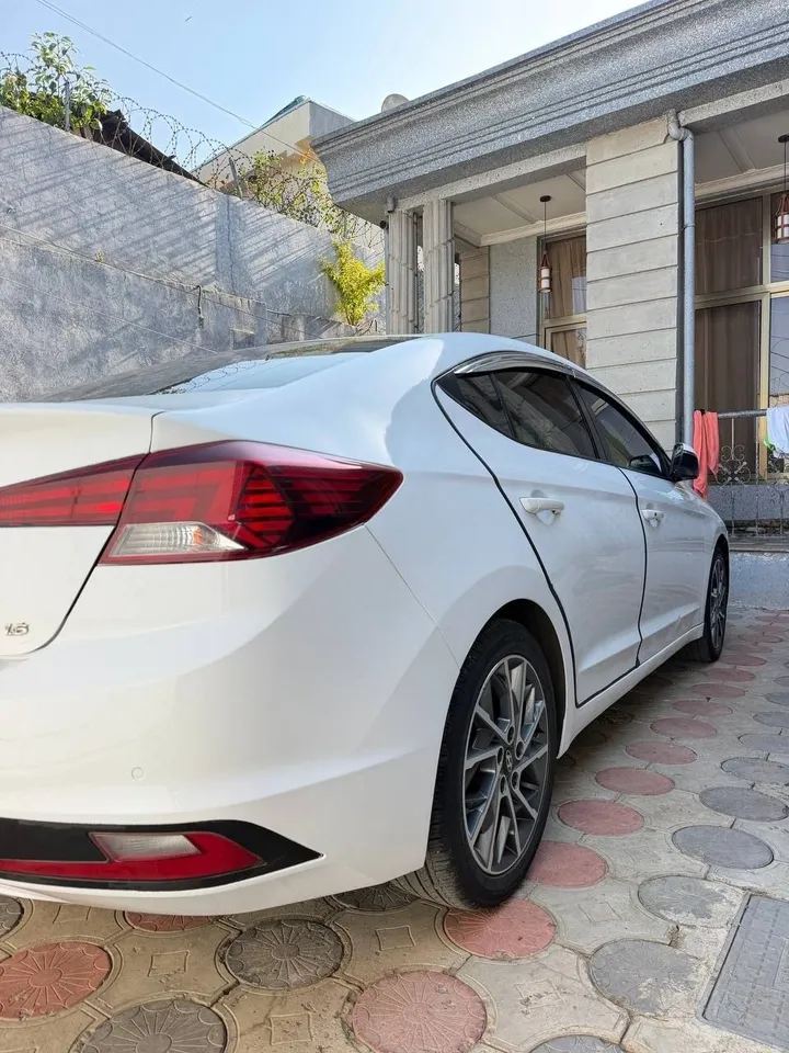 Hyundai Avante 2020 Sedan – photo 3