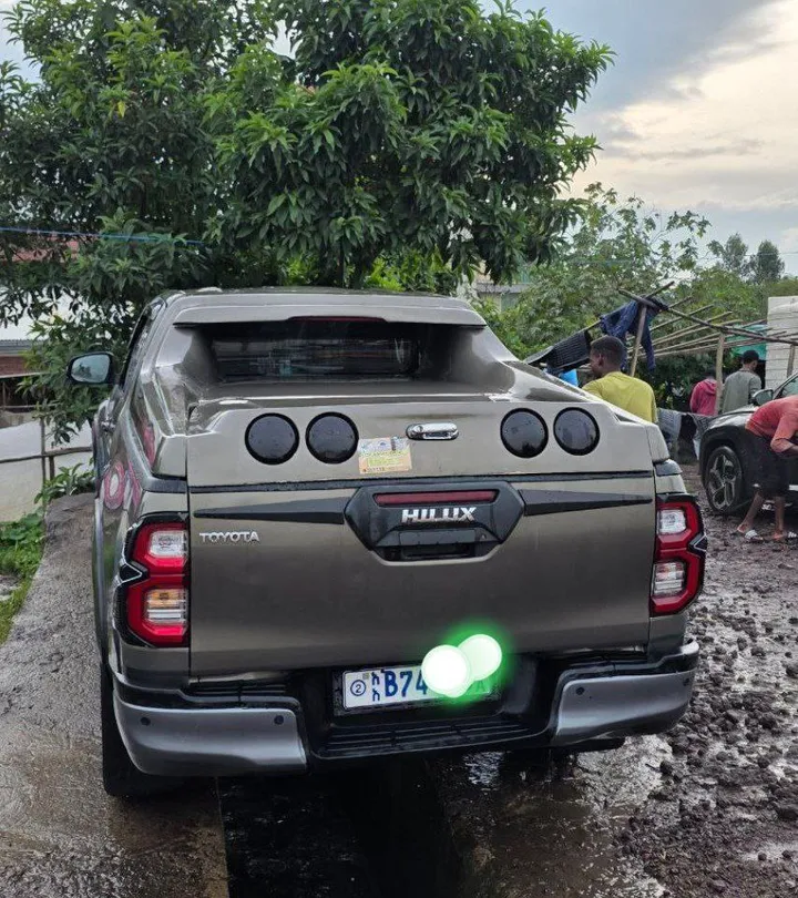Toyota Invincible King Cab 2021 – photo 8