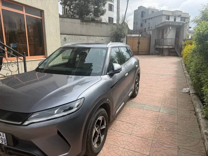BYD Yuan Up Electric 2024 – photo 4