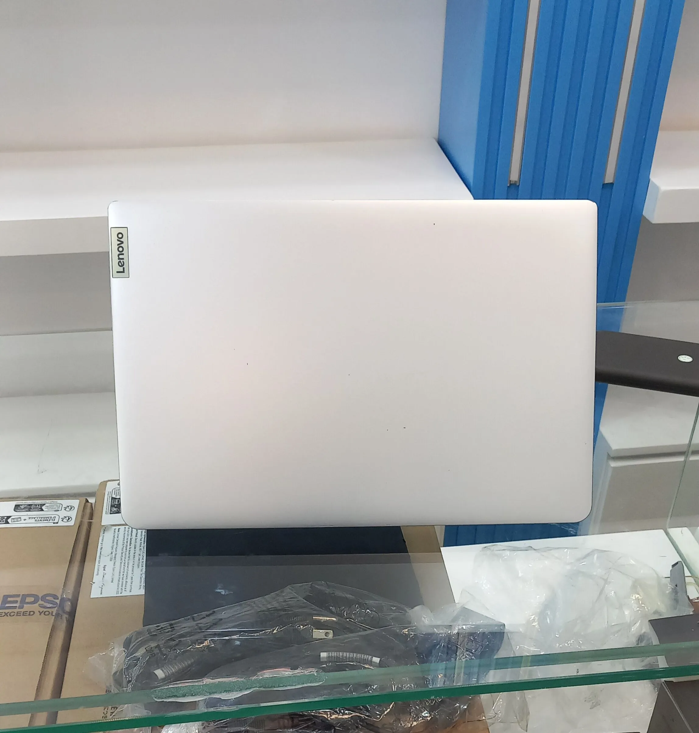 Lenovo Ideapad Celeron 8GB Laptop – photo 4
