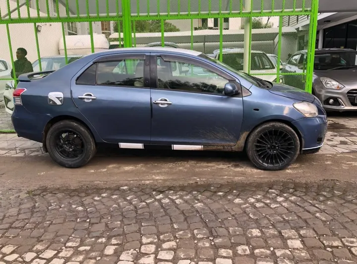 Toyota Yaris Belta 2007 Automatic – photo 5