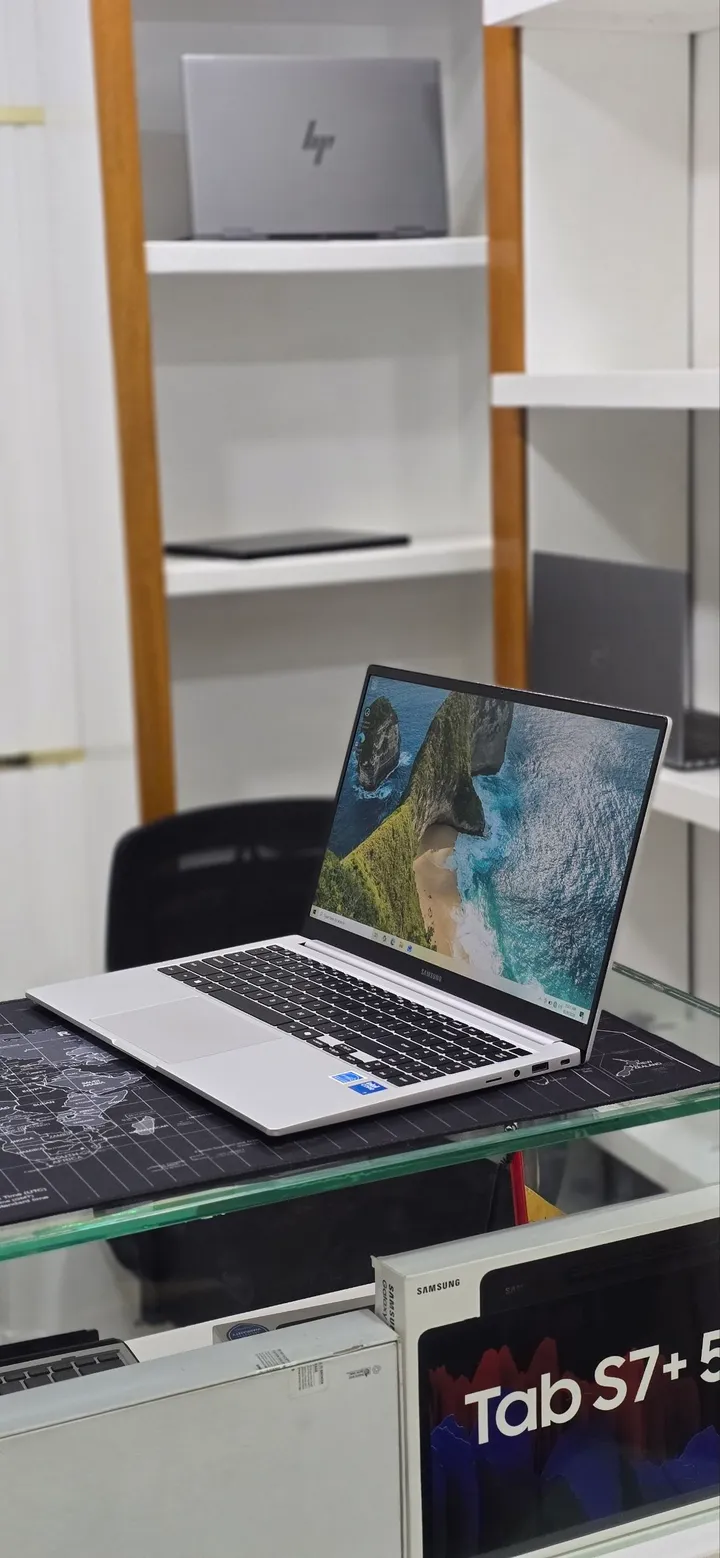 Samsung Book 4 Core 7 16GB 512GB – photo 3