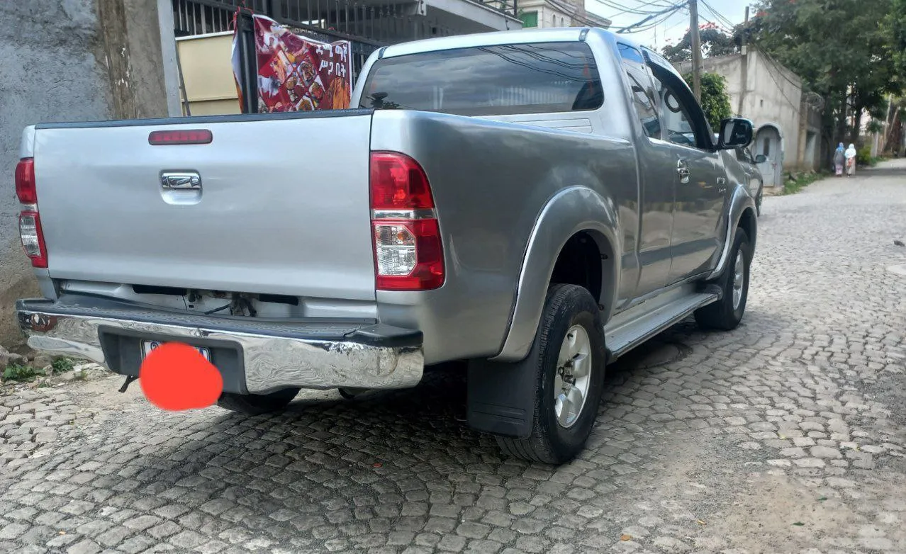 Toyota Hilux King Cab 2008 – photo 3