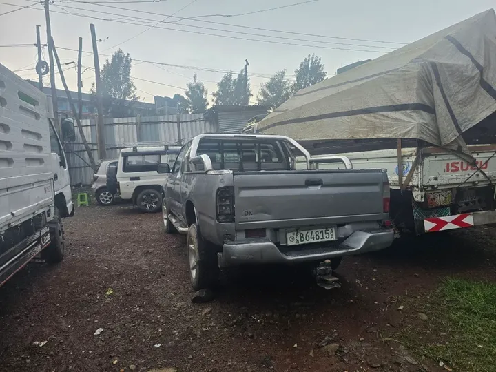 2004 Toyota D4D Pickup Truck – photo 3