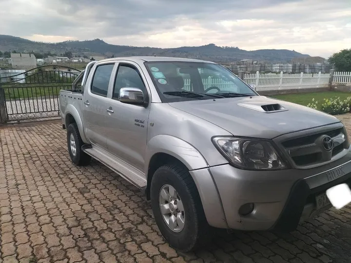 Toyota Hilux Double Cab 2007 – photo 4
