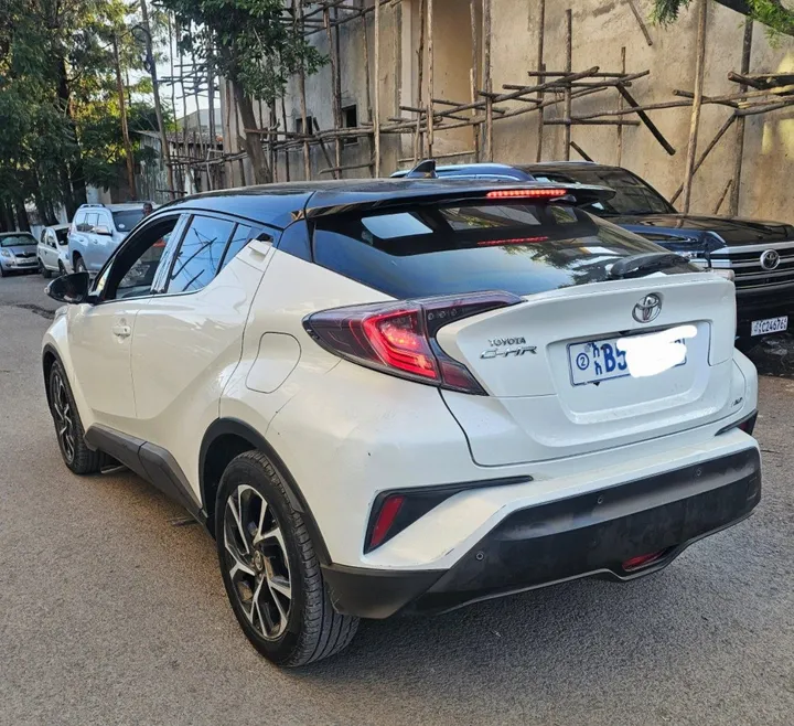 Toyota C-HR 2020 Full-Option – photo 3