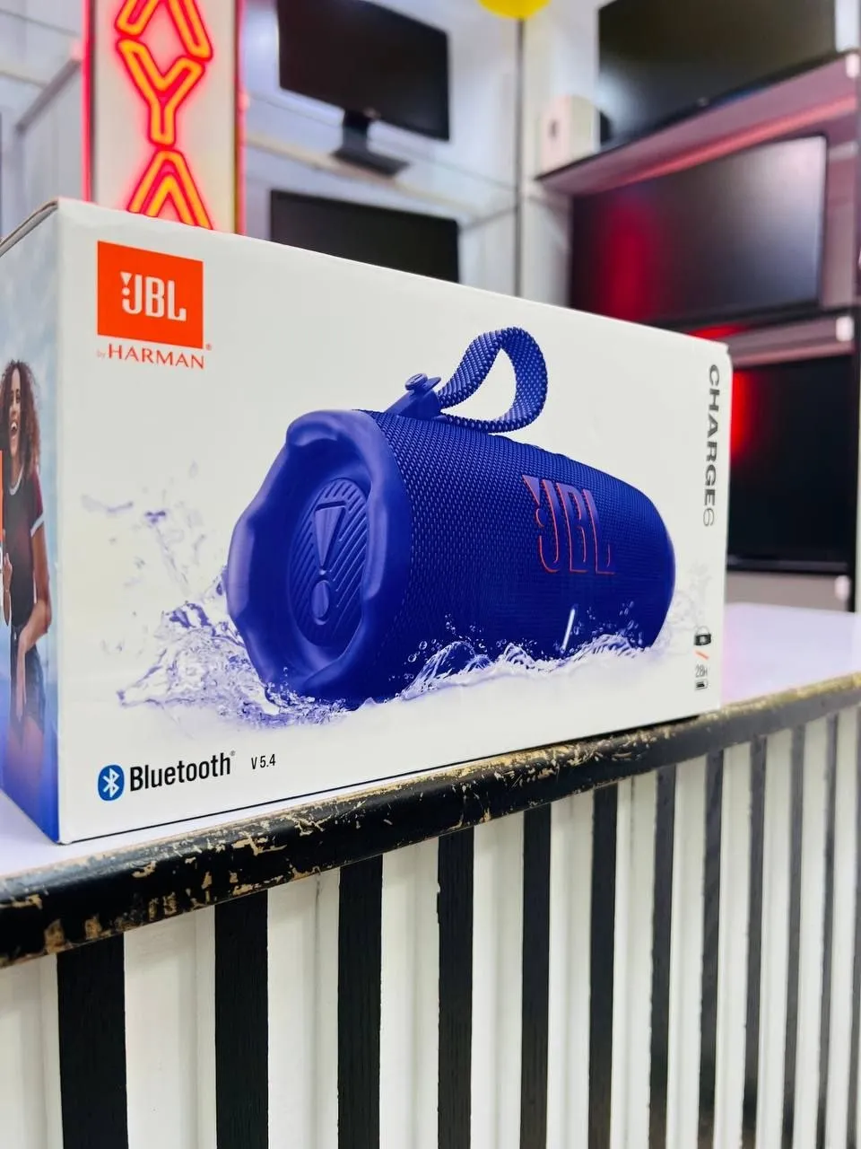 JBL Flip 7 Portable Waterproof Speaker – photo 3