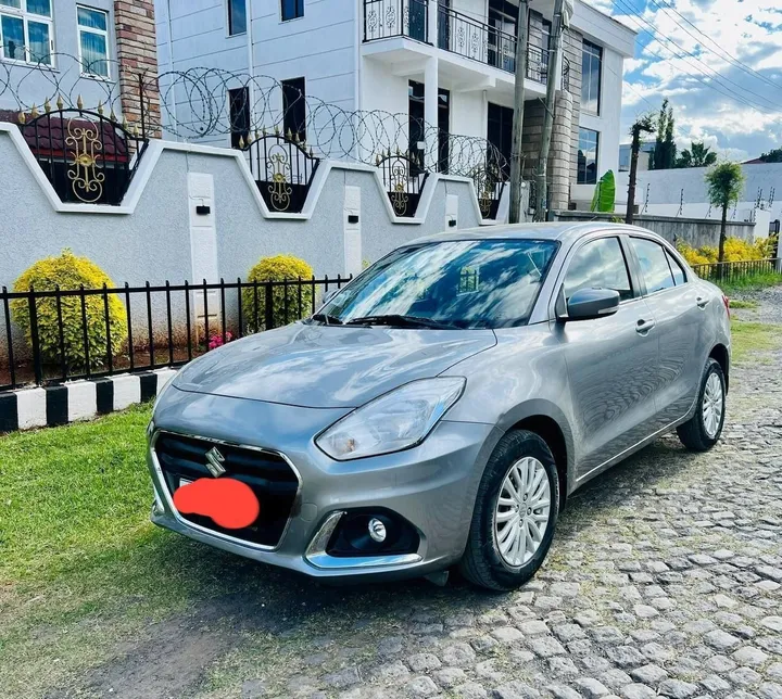 Suzuki Dzire 2022 Automatic 1200cc – photo 5