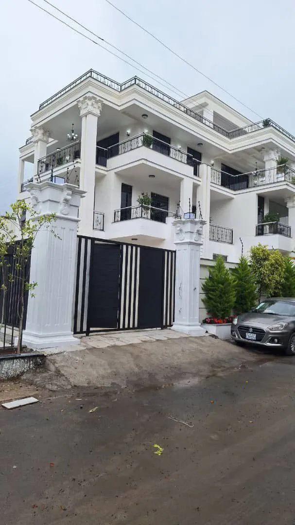Modern G+2 House in Ayat Compound – photo 3