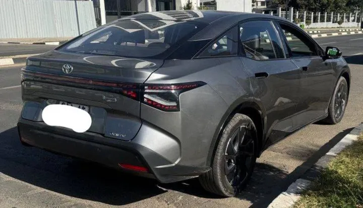 Toyota BZ3 EV 2023 Gray – photo 3
