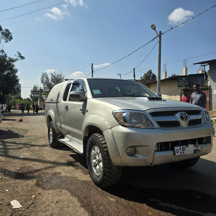 Toyota Hilux King Cab 2007 – photo 3