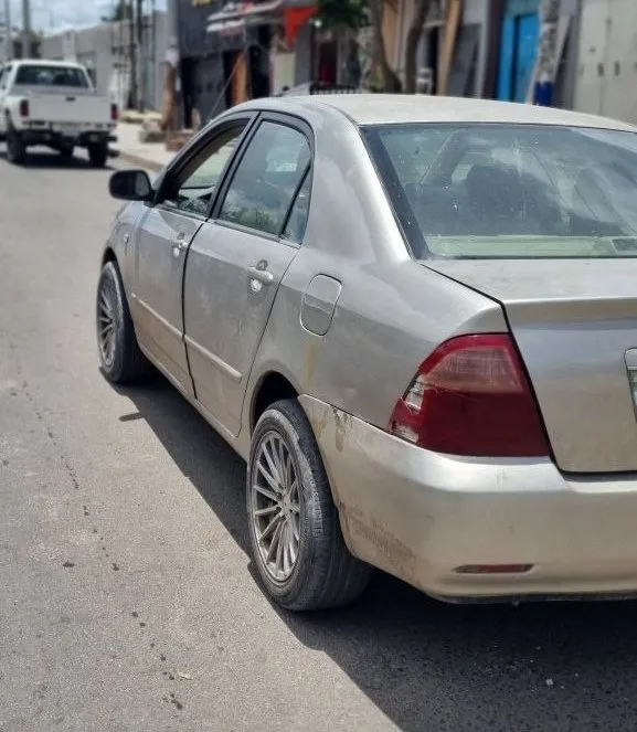 Toyota Corolla 2006 Automatic – photo 4