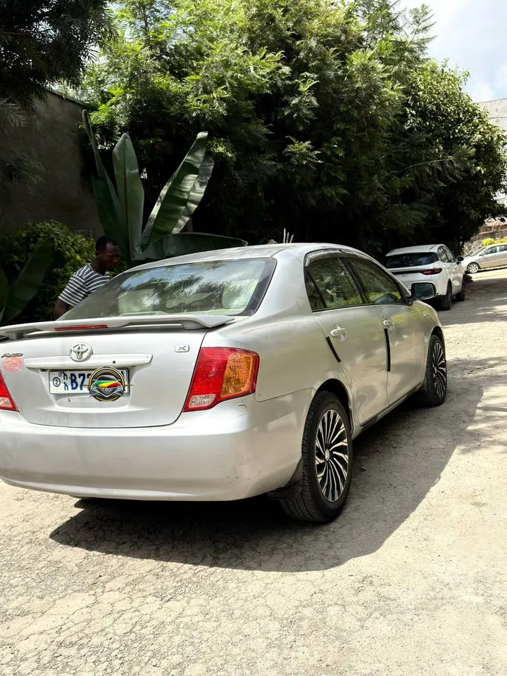 Toyota Corolla 2010 Automatic – photo 3