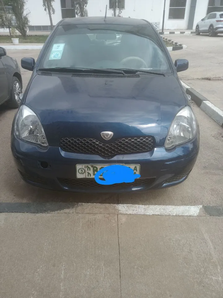 Toyota Vitz 2002 Automatic – photo 4