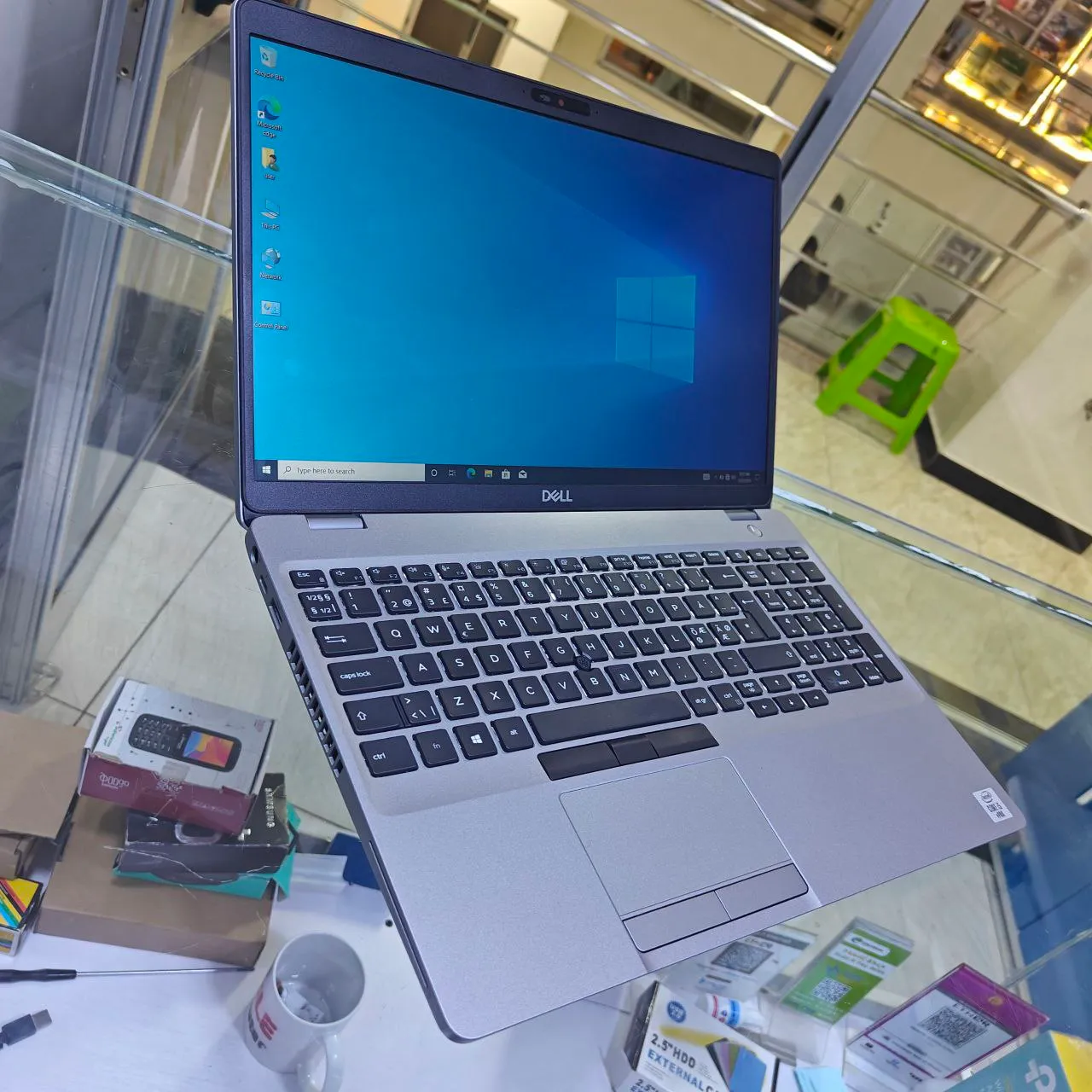 Dell Latitude 5511 i5 Workstation Laptop – photo 4