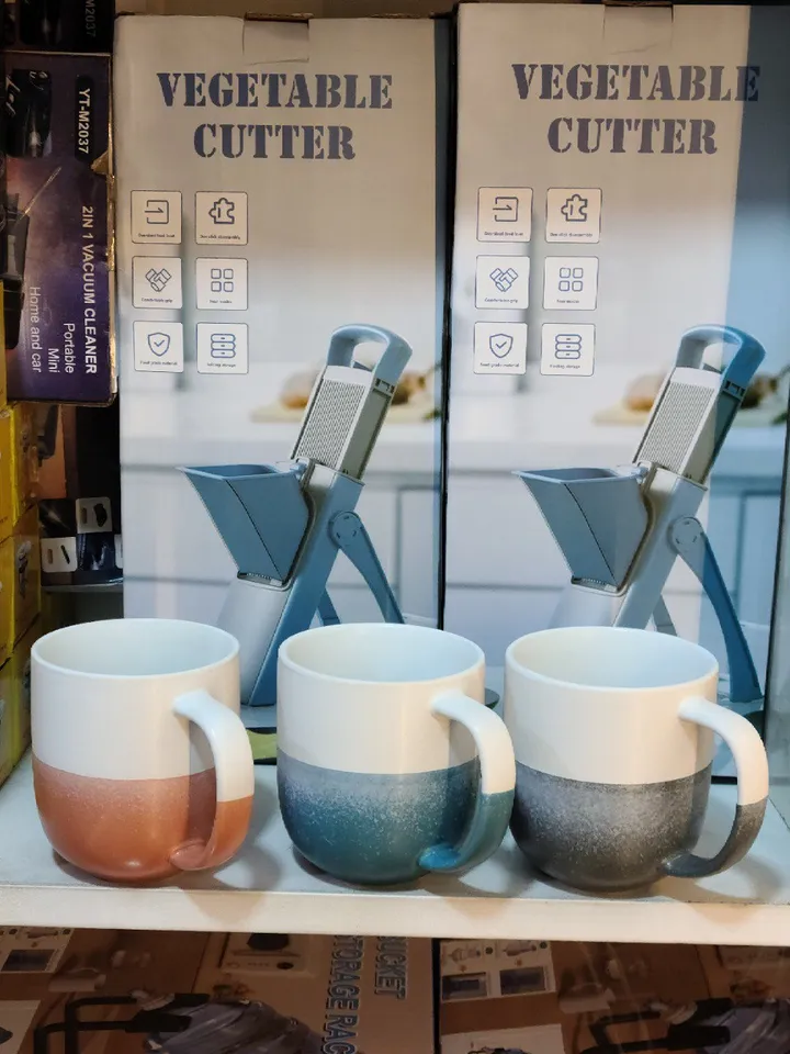 Stoneware Coffee and Tea Cups – photo 3