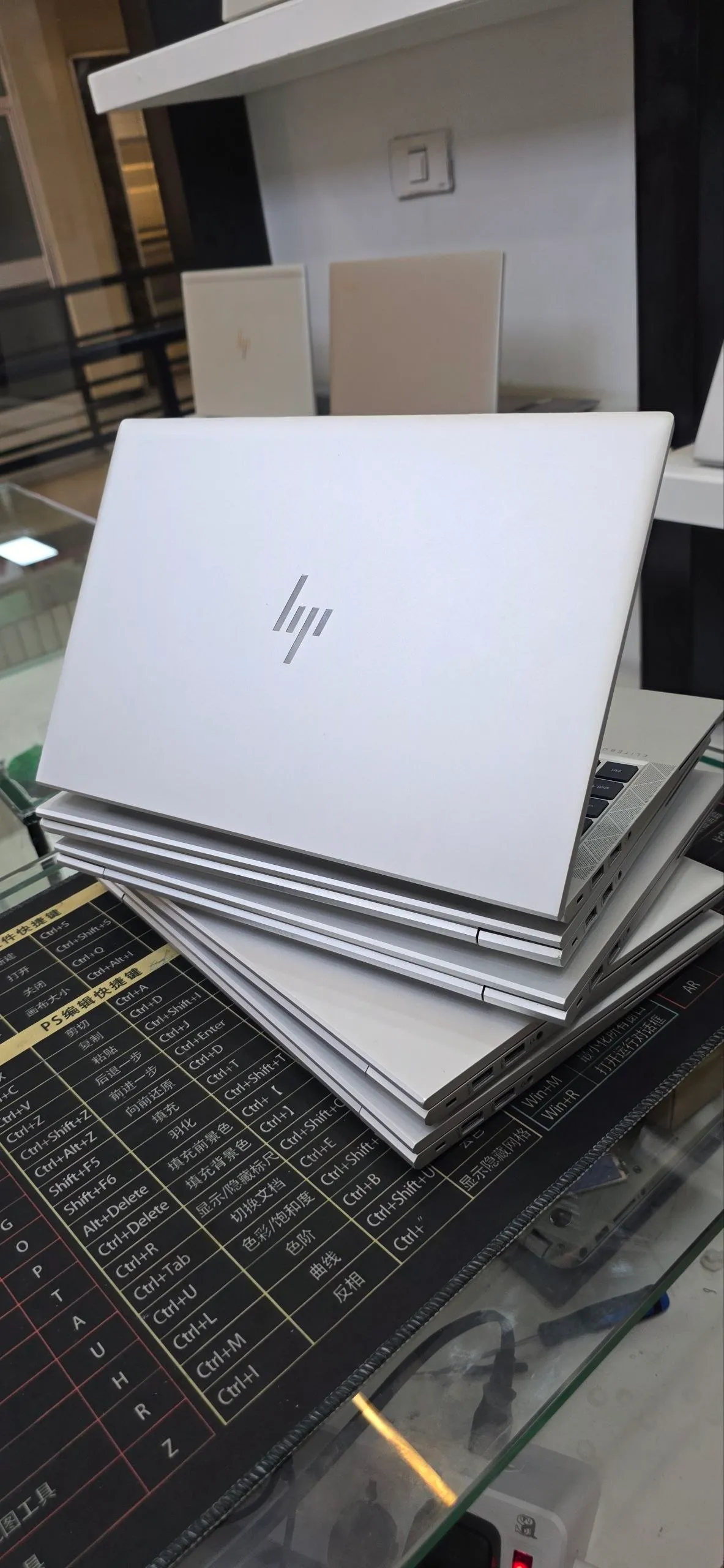 HP EliteBook 840 G8 Touchscreen – photo 5