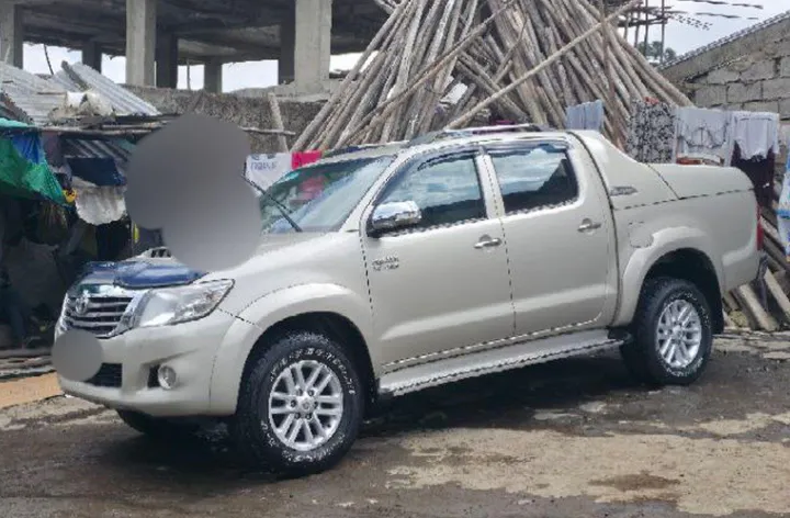 Toyota Hilux 2013 Double Cab – photo 3